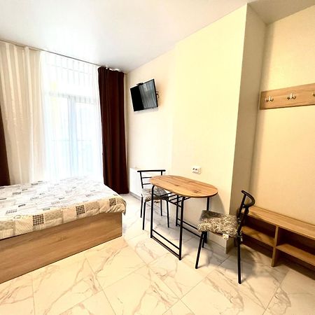 לבוב Osapart Hotel In A Complex Semycvit 2 מראה חיצוני תמונה