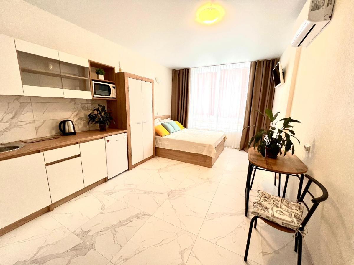 לבוב Osapart Hotel In A Complex Semycvit 2 מראה חיצוני תמונה