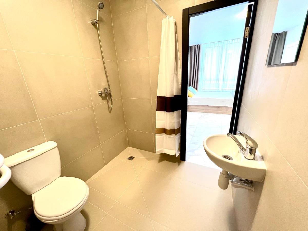 לבוב Osapart Hotel In A Complex Semycvit 2 מראה חיצוני תמונה