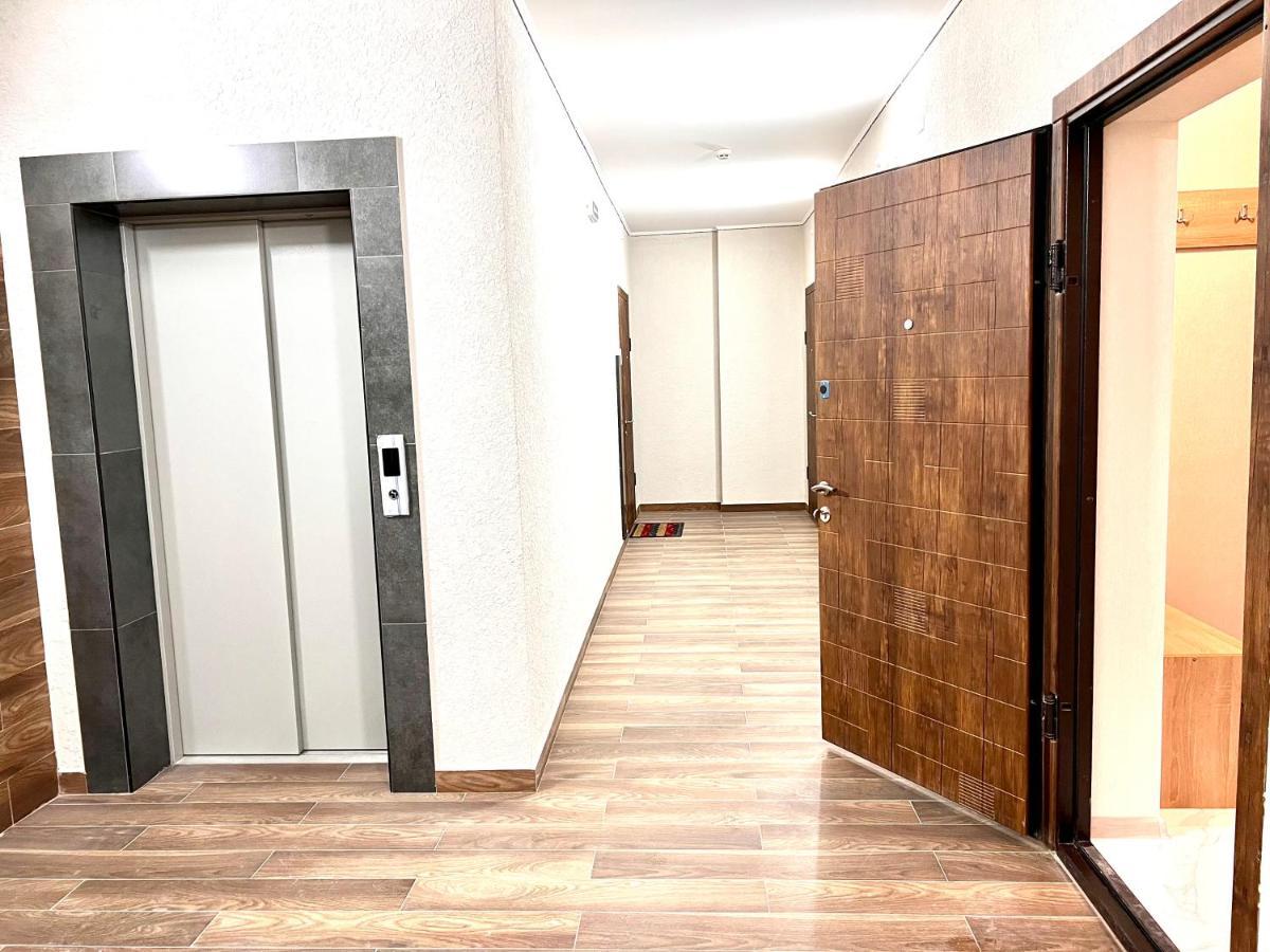 לבוב Osapart Hotel In A Complex Semycvit 2 מראה חיצוני תמונה