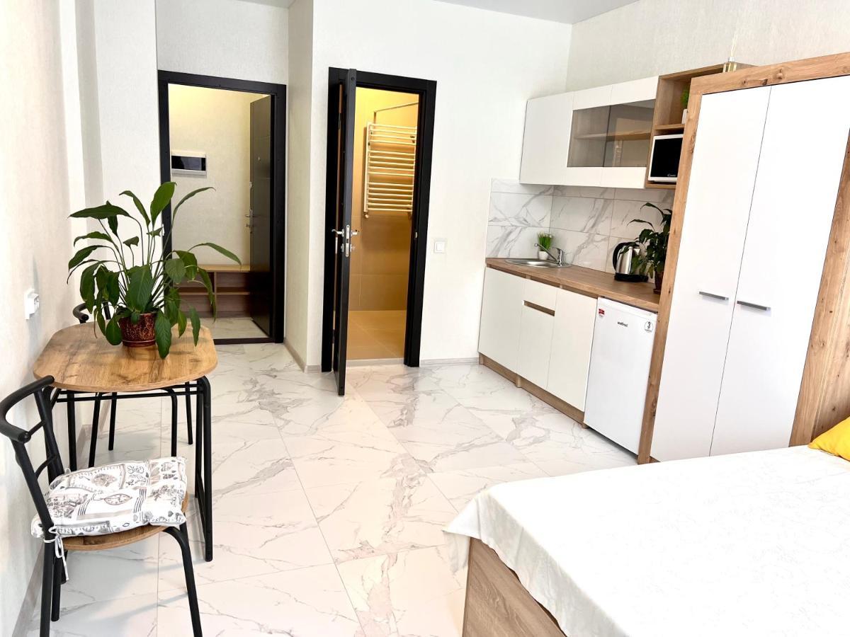 לבוב Osapart Hotel In A Complex Semycvit 2 מראה חיצוני תמונה