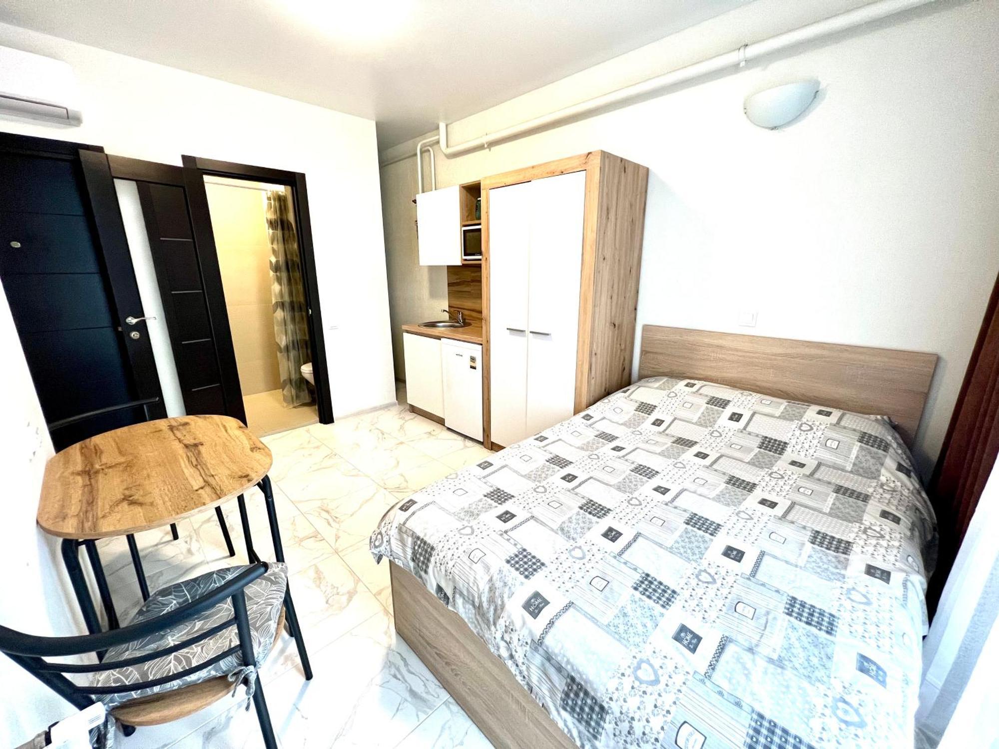 לבוב Osapart Hotel In A Complex Semycvit 2 מראה חיצוני תמונה