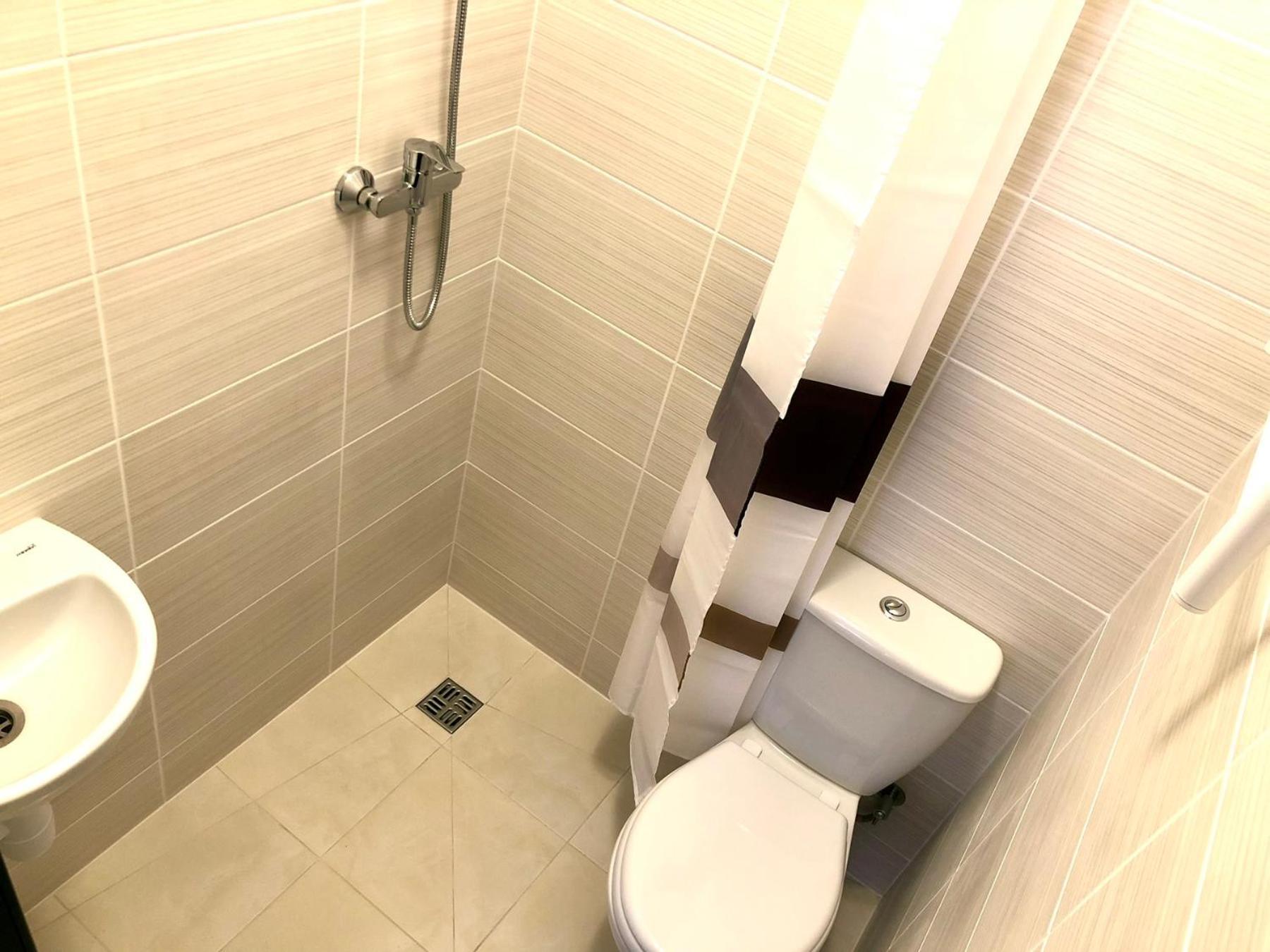 לבוב Osapart Hotel In A Complex Semycvit 2 מראה חיצוני תמונה